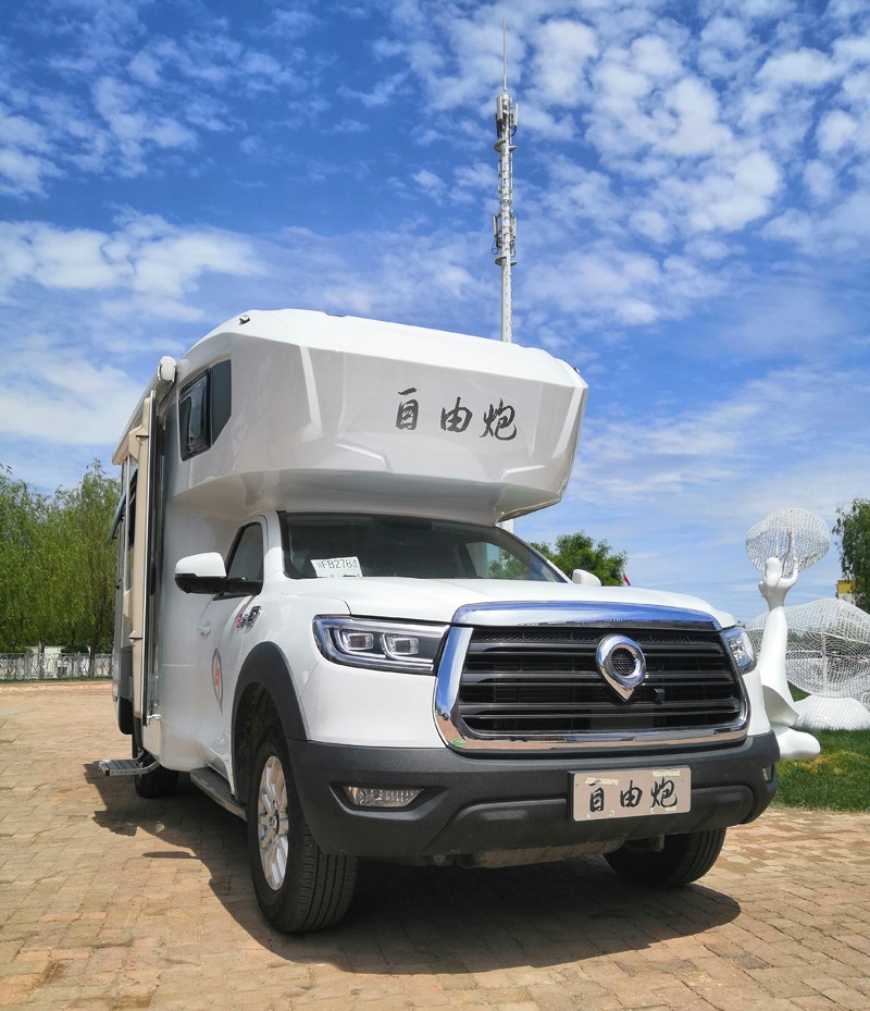 自動檔還是四驅(qū)房車，駕駛起來真棒