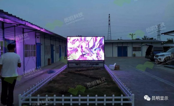 18_resize.jpg 18_resize.jpg