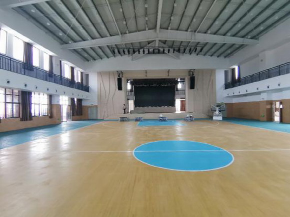 4_resize.jpg 4_resize.jpg