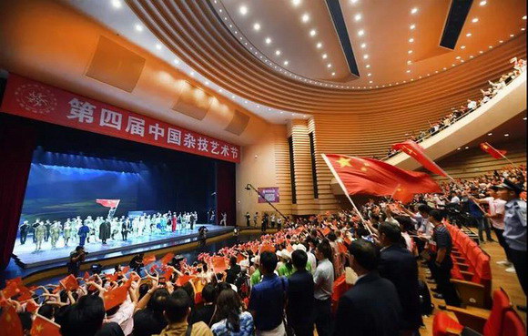 1_resize.jpg 1_resize.jpg