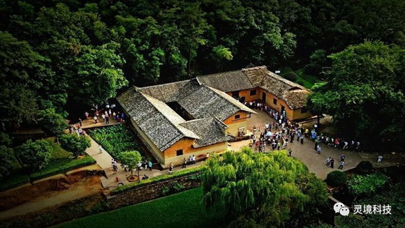 2_resize.jpg 2_resize.jpg