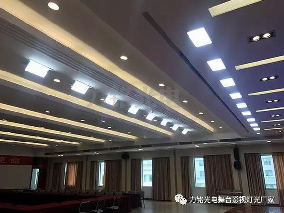 1_resize.jpg 1_resize.jpg