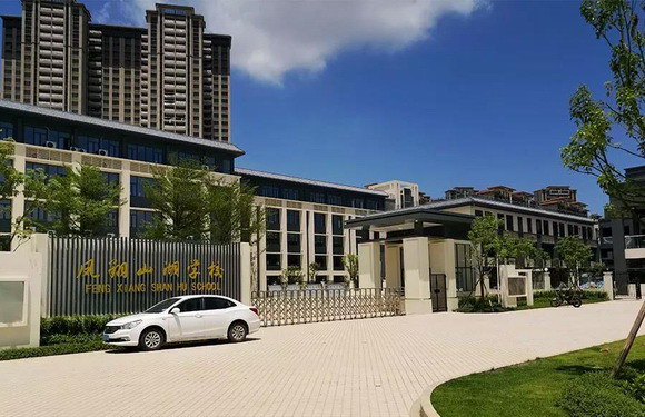 1_resize.jpg 1_resize.jpg