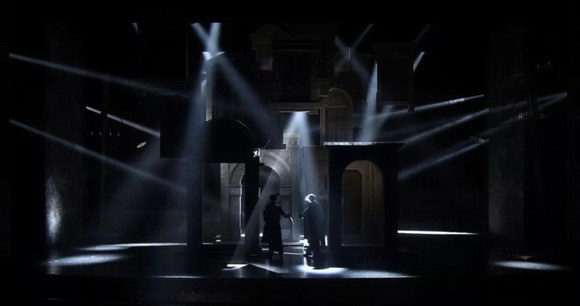 2_resize.jpg 2_resize.jpg